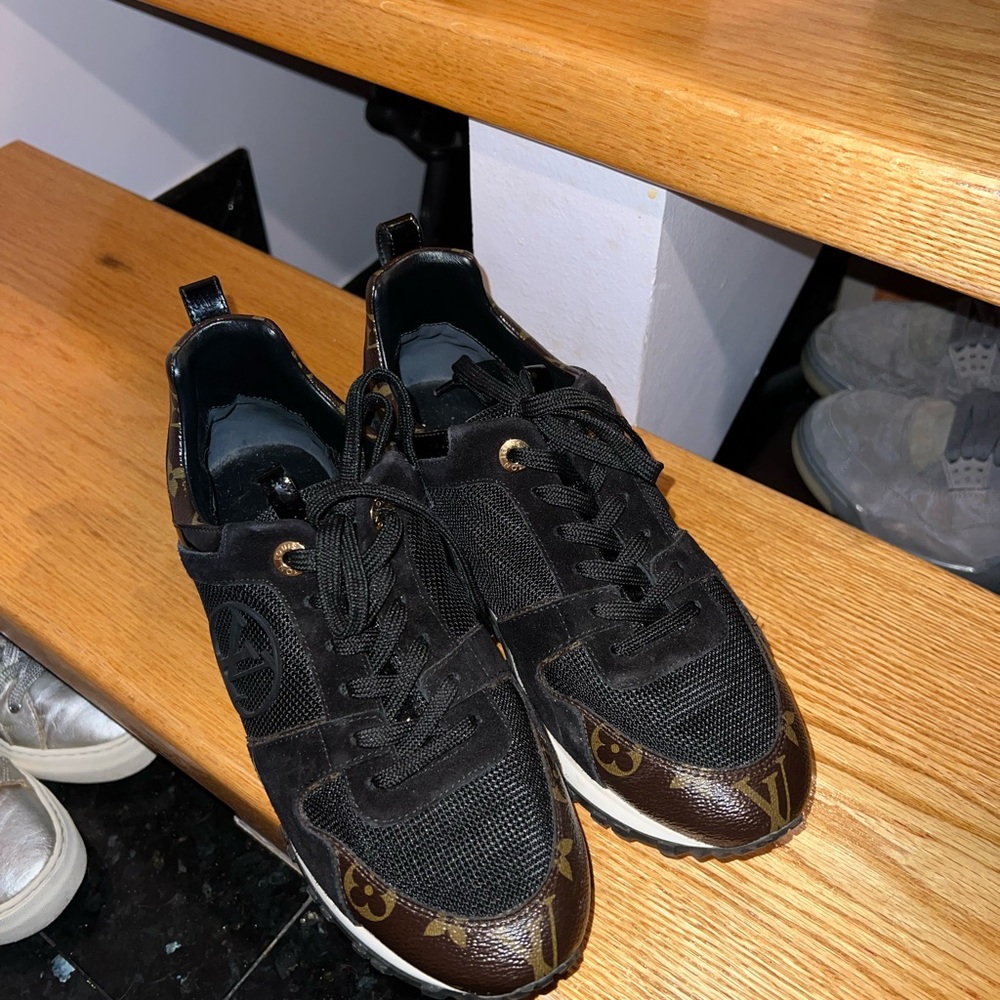 Louis Vuitton Black and Brown Sneakers - Picture 4 of 6